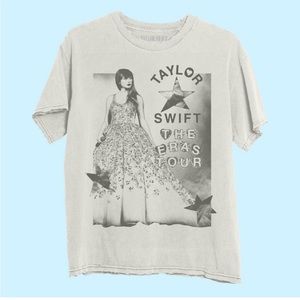 Taylor Swift The Eras Tour Photo Oversized T-Shirt